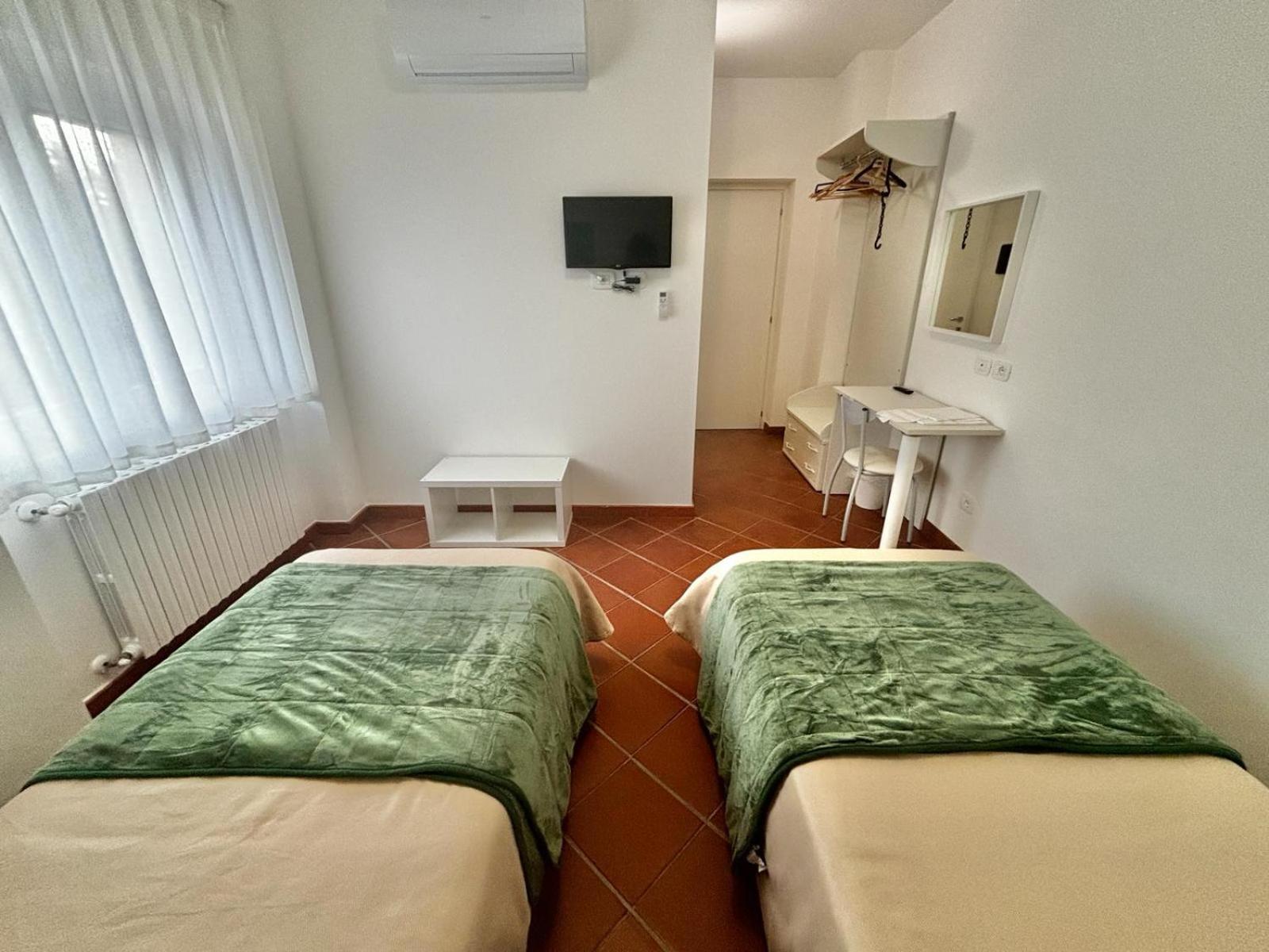 La Nuova Dimora B&B LʼAquila Zewnętrze zdjęcie