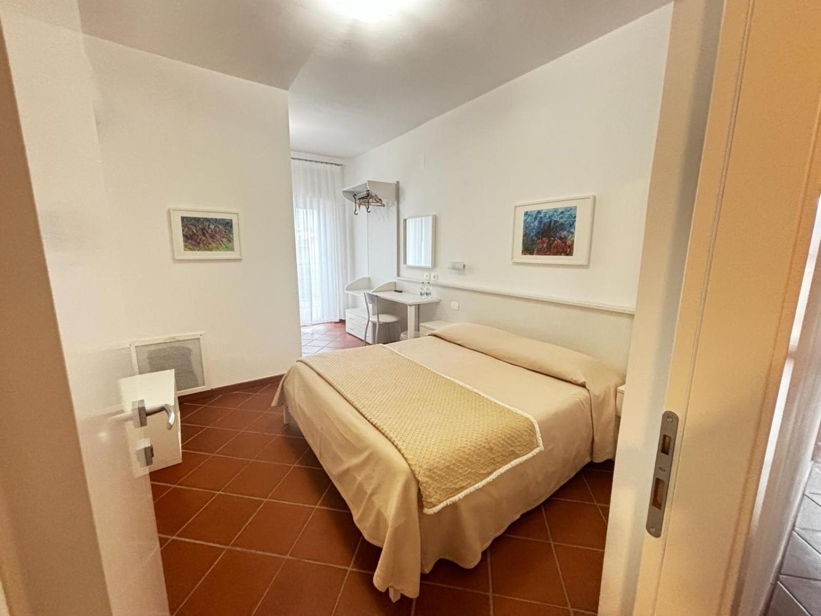 La Nuova Dimora B&B LʼAquila Zewnętrze zdjęcie