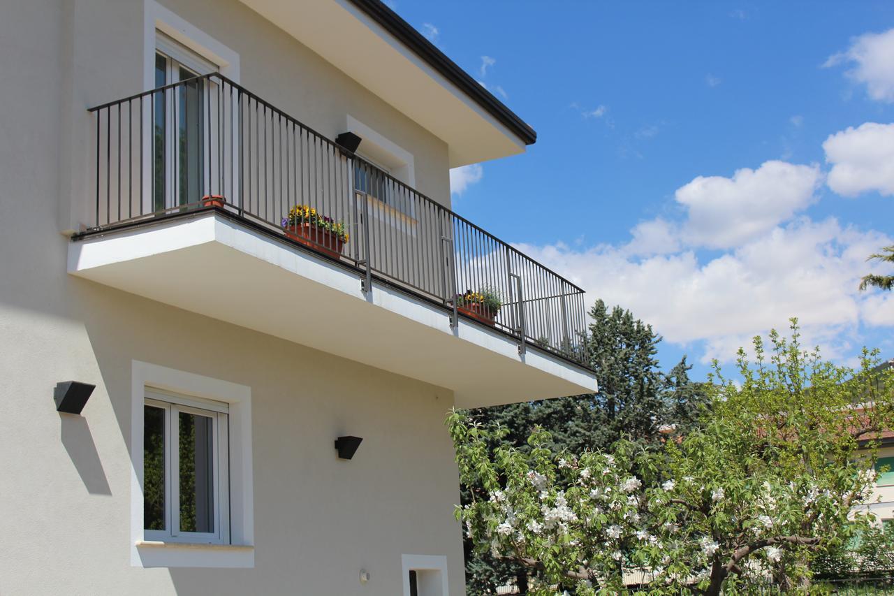 La Nuova Dimora B&B LʼAquila Zewnętrze zdjęcie
